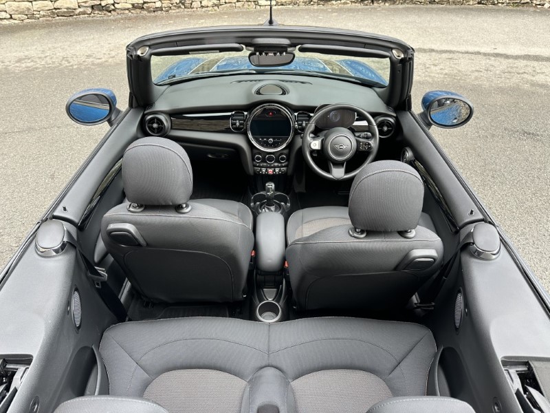 Used MINI Convertible 2021 for sale - 77640876: Photo 33