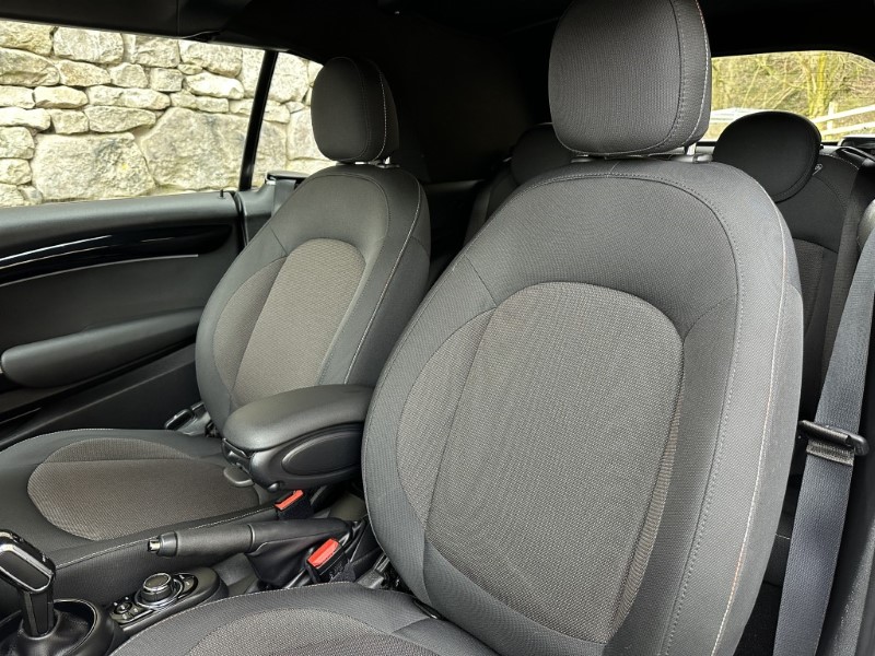 Used MINI Convertible 2021 for sale - 77640876: Photo 42