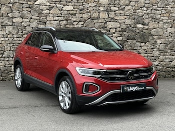 Used Volkswagen T-Roc 2023 for sale - 79087909: Photo