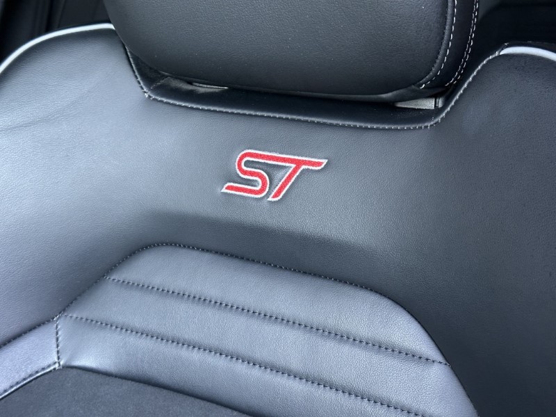 Used Ford Focus 2020 for sale - 77640878: Photo 34