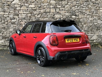 Used MINI Hatch 2022 for sale - 76980865: Photo