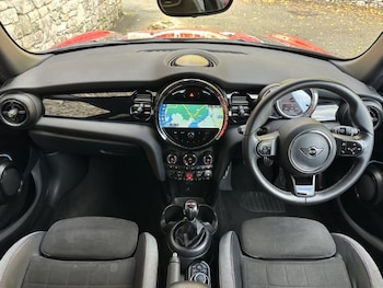 Used MINI Hatch 2022 for sale - 76980865: Photo