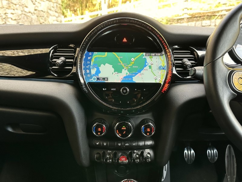 Used MINI Hatch 2022 for sale - 76980865: Photo 8