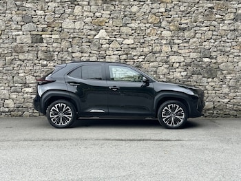 Used Toyota Yaris Cross 2023 for sale - 79127435: Photo