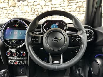 Used MINI Hatch 2023 for sale - 79802174: Photo
