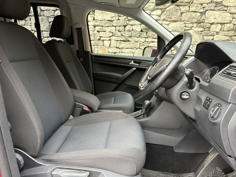 Used Volkswagen Caddy Maxi Life 2016 for sale - 77381087: Photo 12