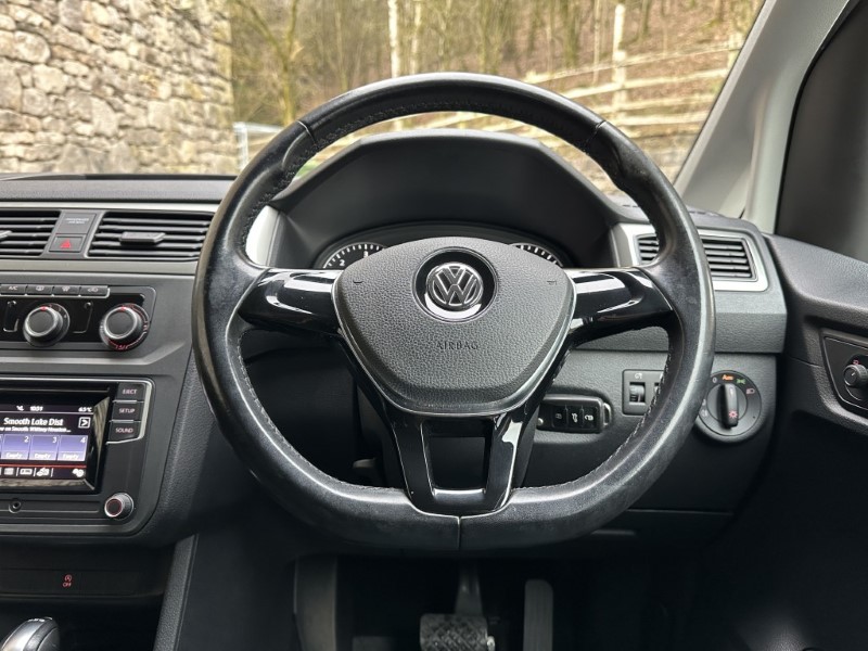 Used Volkswagen Caddy Maxi Life 2016 for sale - 77381087: Photo 6