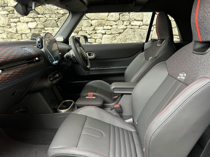 Used MINI Cooper 2025 for sale - 76981639: Photo 44