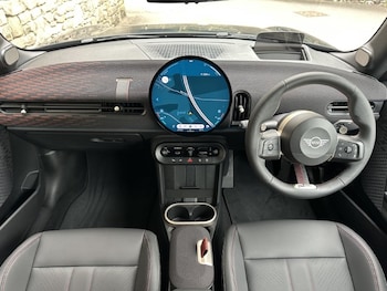 Used MINI Cooper 2025 for sale - 76981639: Photo