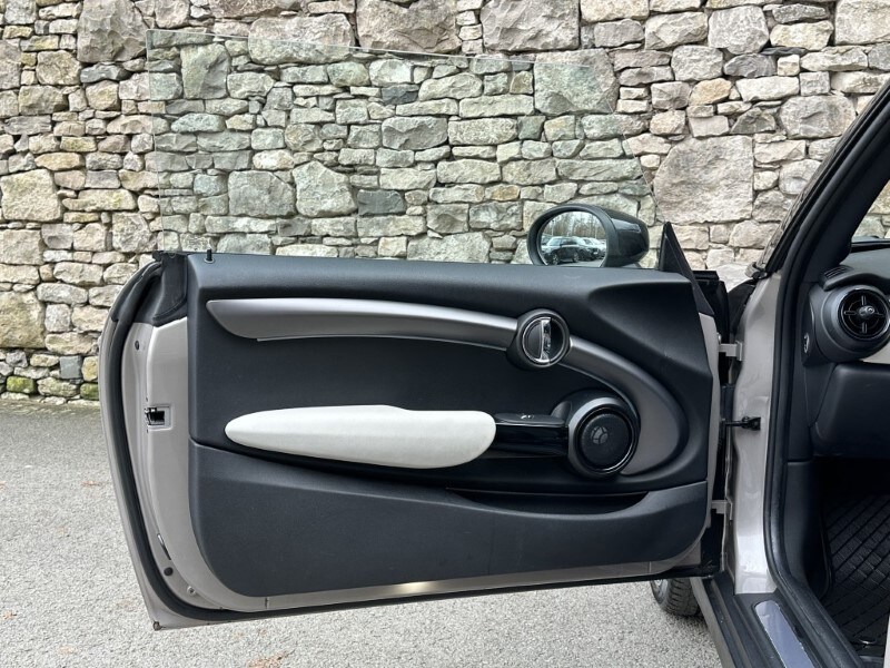 Used MINI Hatch 2022 for sale - 77093901: Photo 30