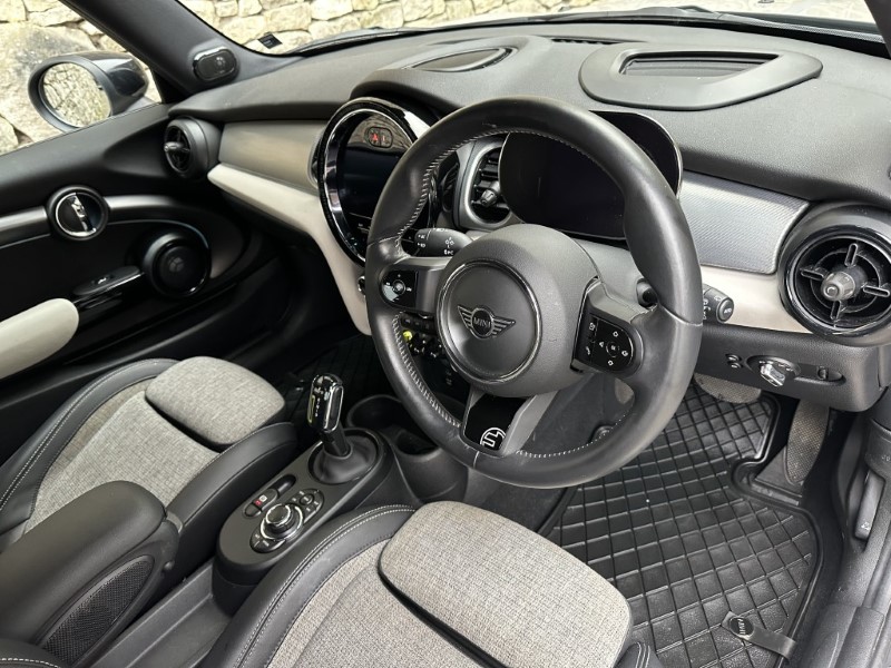 Used MINI Hatch 2022 for sale - 77093901: Photo 6