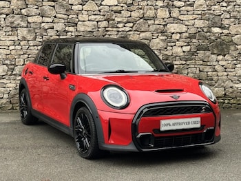 Used MINI Hatch 2021 for sale - 76982156: Photo