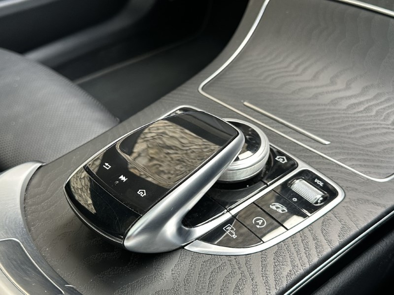 Used Mercedes-Benz C Class 2020 for sale - 77834009: Photo 11