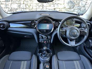 Used MINI Hatch 2021 for sale - 79802164: Photo