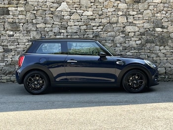 Used MINI Hatch 2019 for sale - 79243801: Photo