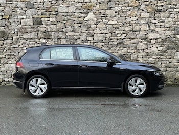 Used Volkswagen Golf 2021 for sale - 76982474: Photo