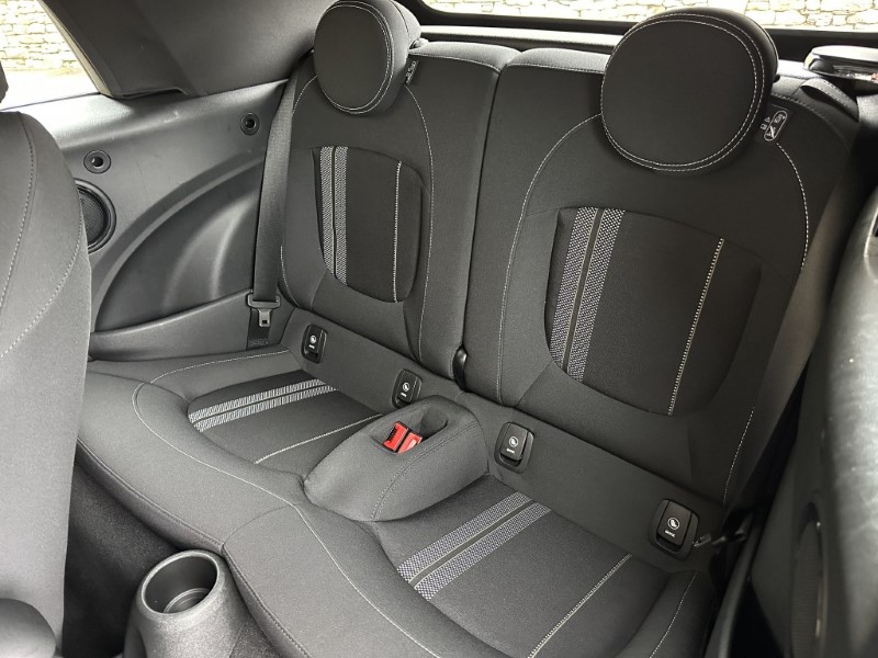 Used MINI Convertible 2024 for sale - 77662131: Photo 12