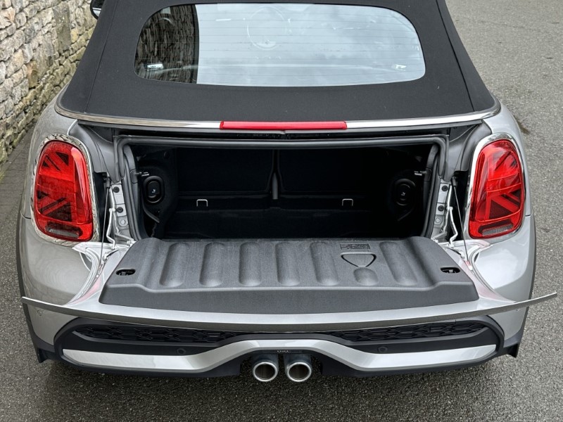 Used MINI Convertible 2024 for sale - 77662131: Photo 13