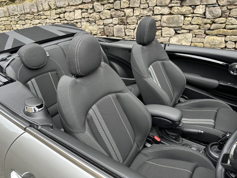 Used MINI Convertible 2024 for sale - 77662131: Photo 34