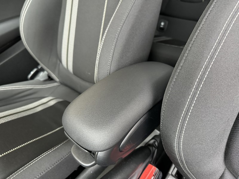 Used MINI Convertible 2024 for sale - 77662131: Photo 46