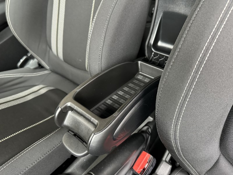 Used MINI Convertible 2024 for sale - 77662131: Photo 47