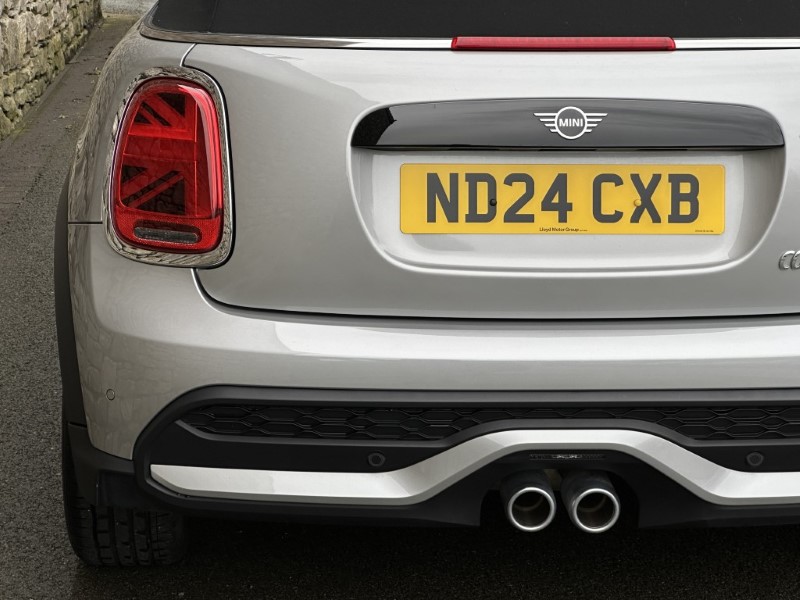 Used MINI Convertible 2024 for sale - 77662131: Photo 54