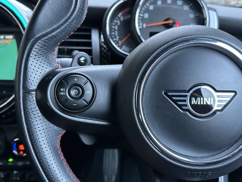 Used MINI Hatch 2019 for sale - 76982465: Photo 17