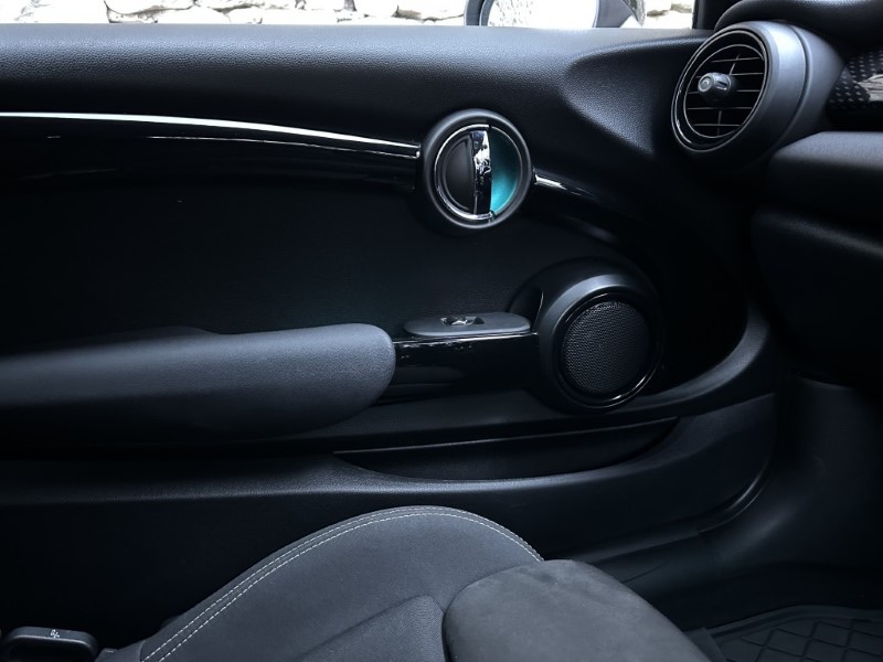 Used MINI Hatch 2019 for sale - 76982465: Photo 25