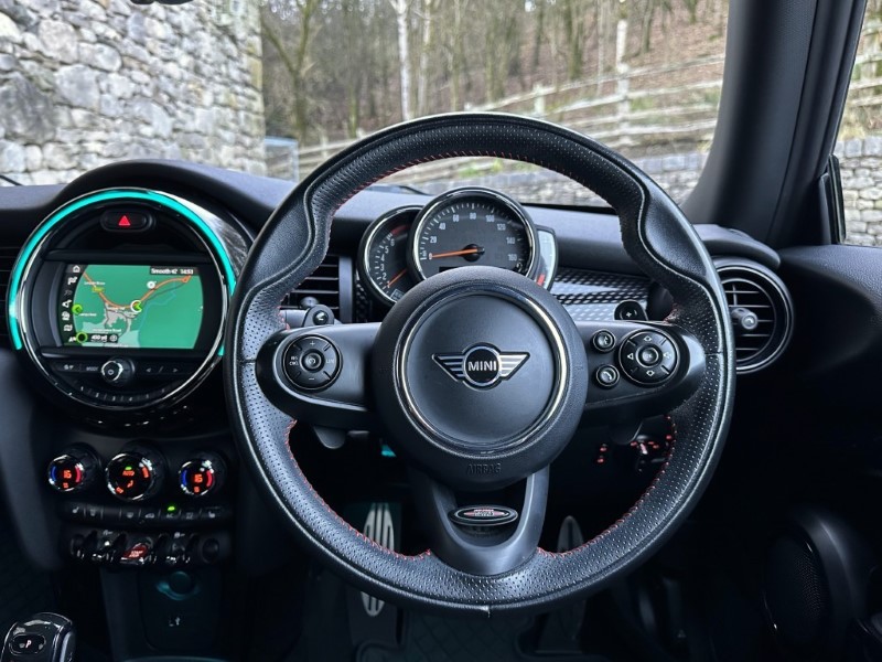 Used MINI Hatch 2019 for sale - 76982465: Photo 5