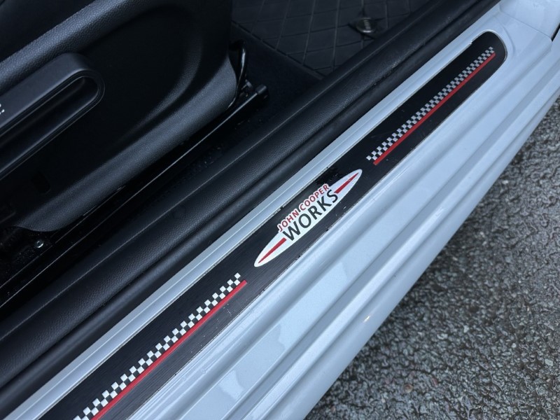 Used MINI Hatch 2019 for sale - 76982465: Photo 51