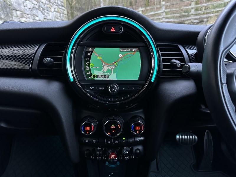 Used MINI Hatch 2019 for sale - 76982465: Photo 8