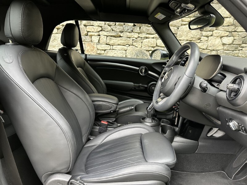 Used MINI Convertible 2023 for sale - 76981761: Photo 11