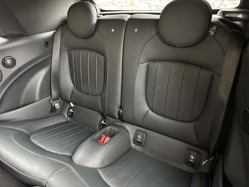 Used MINI Convertible 2023 for sale - 76981761: Photo 12