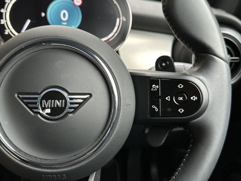 Used MINI Convertible 2023 for sale - 76981761: Photo 18