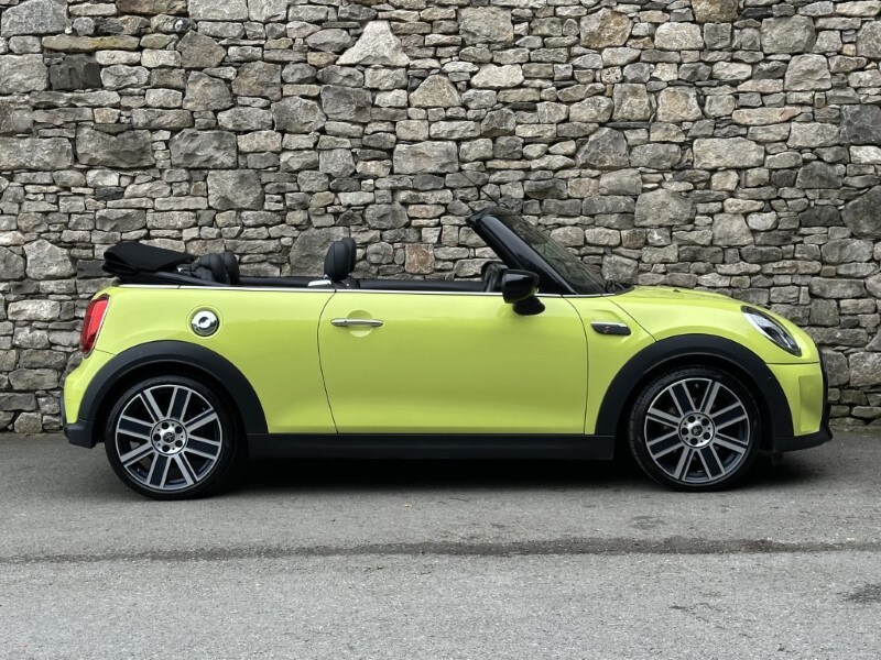 Used MINI Convertible 2023 for sale - 76981761: Photo 3