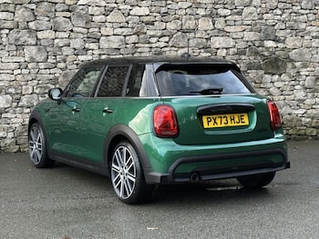 Used MINI Hatch 2023 for sale - 76982203: Photo