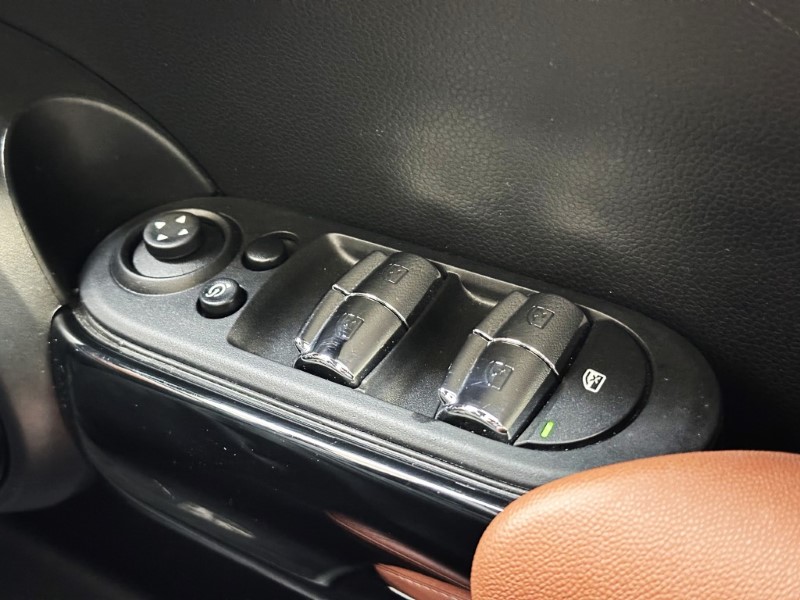 Used MINI Hatch 2023 for sale - 76982203: Photo 64