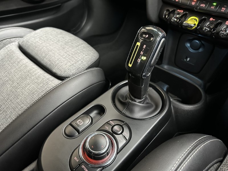 Used MINI Hatch 2021 for sale - 76983936: Photo 10