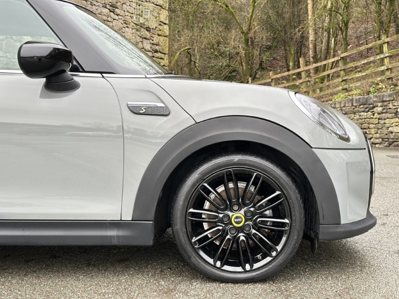 Used MINI Hatch 2021 for sale - 76983936: Photo 52