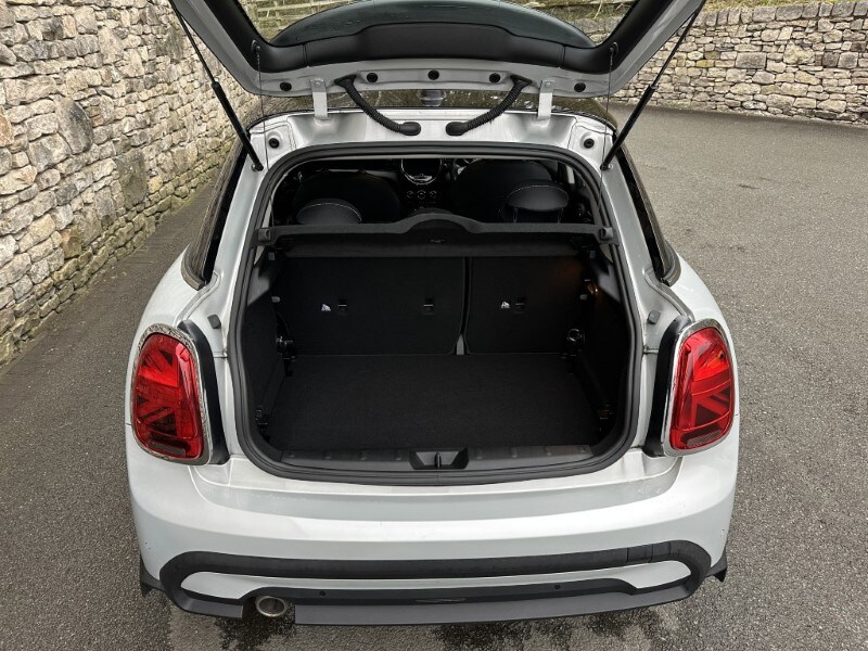 Used MINI Hatch 2022 for sale - 77915619: Photo 13