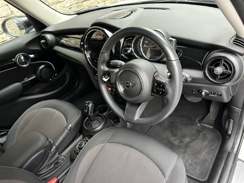 Used MINI Hatch 2022 for sale - 77915619: Photo 6