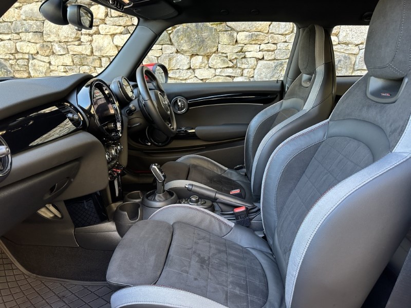 Used MINI Hatch 2021 for sale - 77607114: Photo 31