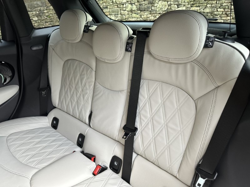 Used MINI Hatch 2024 for sale - 77005479: Photo 12