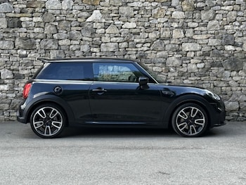 Used MINI Hatch 2023 for sale - 79393774: Photo
