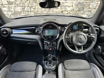 Used MINI Hatch 2023 for sale - 79393774: Photo