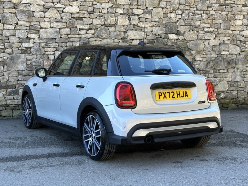 Used MINI Hatch 2022 for sale - 78162068: Photo 2
