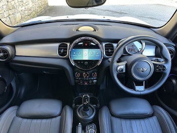 Used MINI Hatch 2022 for sale - 78162068: Photo