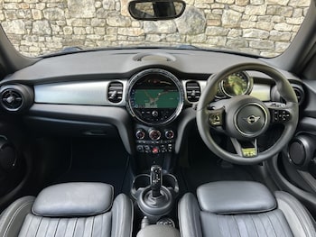 Used MINI Hatch 2022 for sale - 79420920: Photo