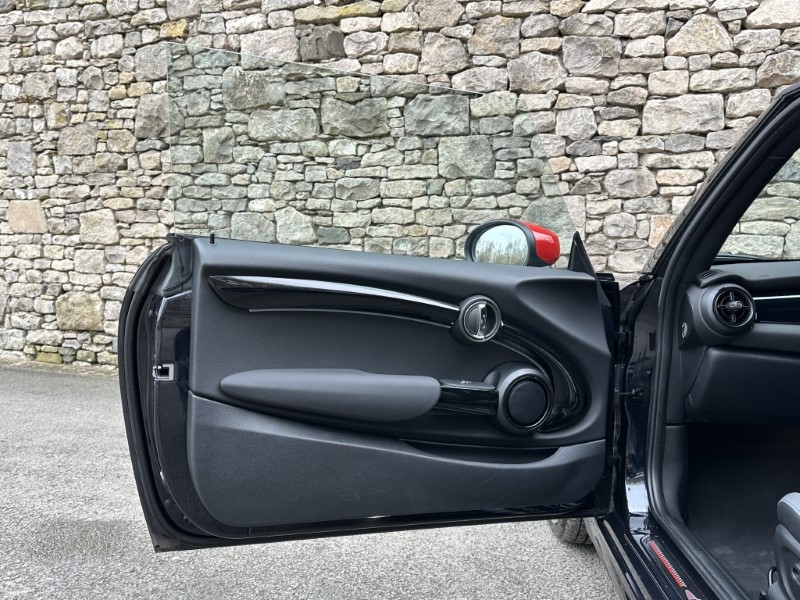 Used MINI Hatch 2022 for sale - 77607128: Photo 31