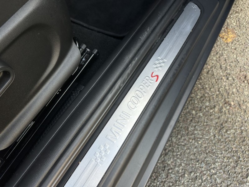 Used MINI Hatch 2022 for sale - 76982485: Photo 54